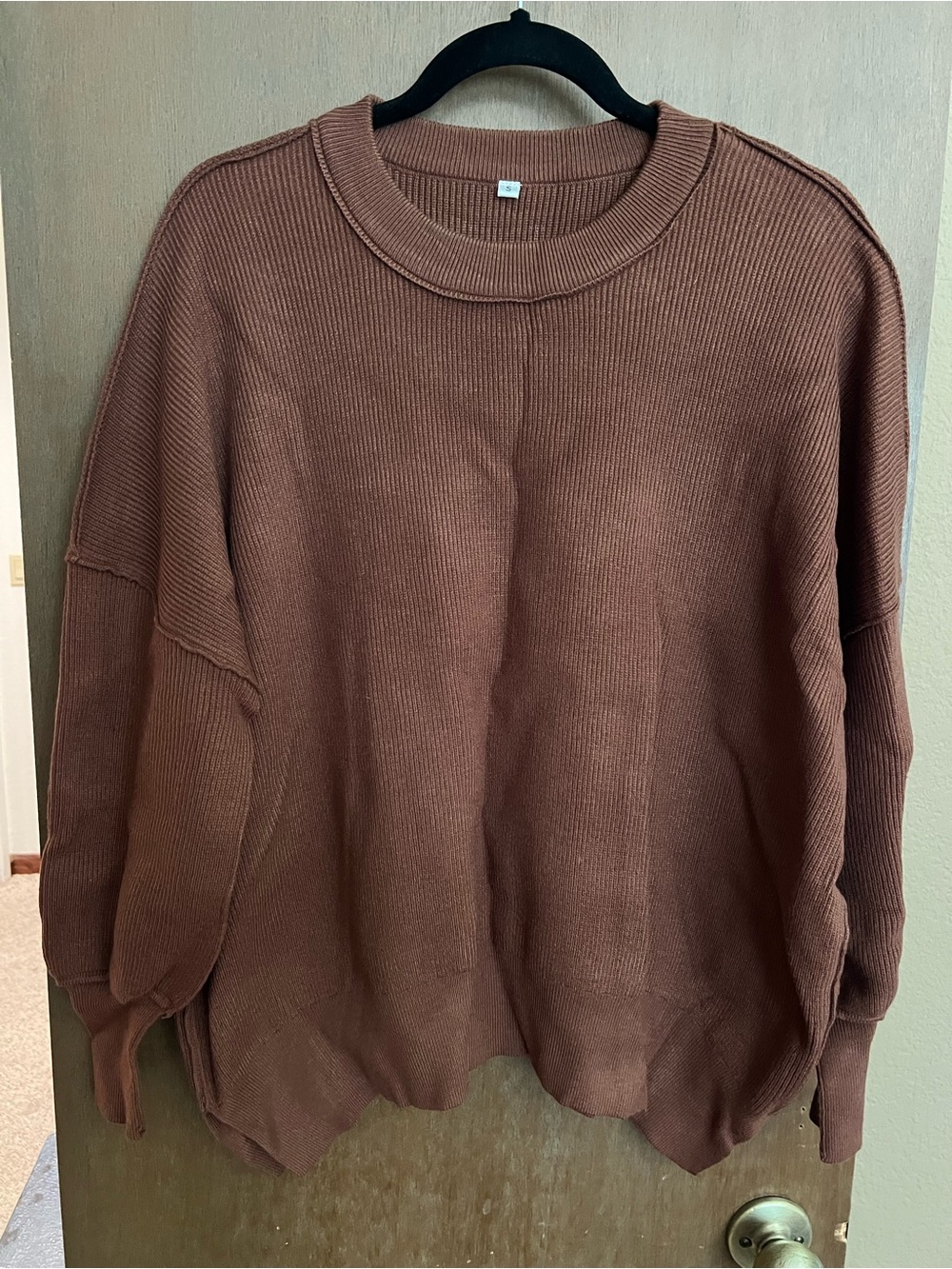 Cozy Oversized Brown Women's Sweater - Relaxed Crewneck